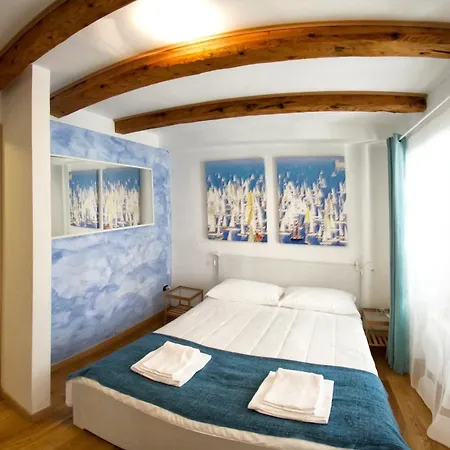 Piazza Grande City Residence-2